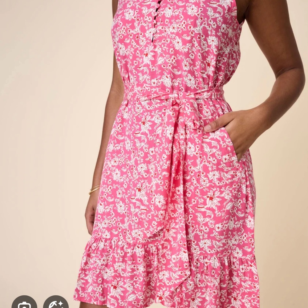 UNTUCKit Pink Floral Midi Dress. Size M in EUC